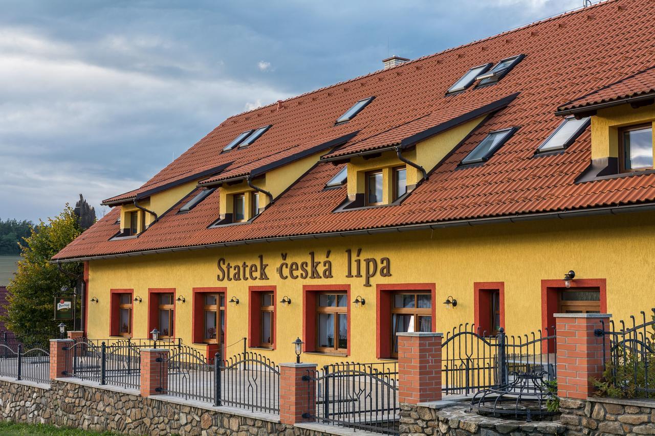 Statek Ceska Lipa Myslovice Hotel Klatovy Eksteriør billede