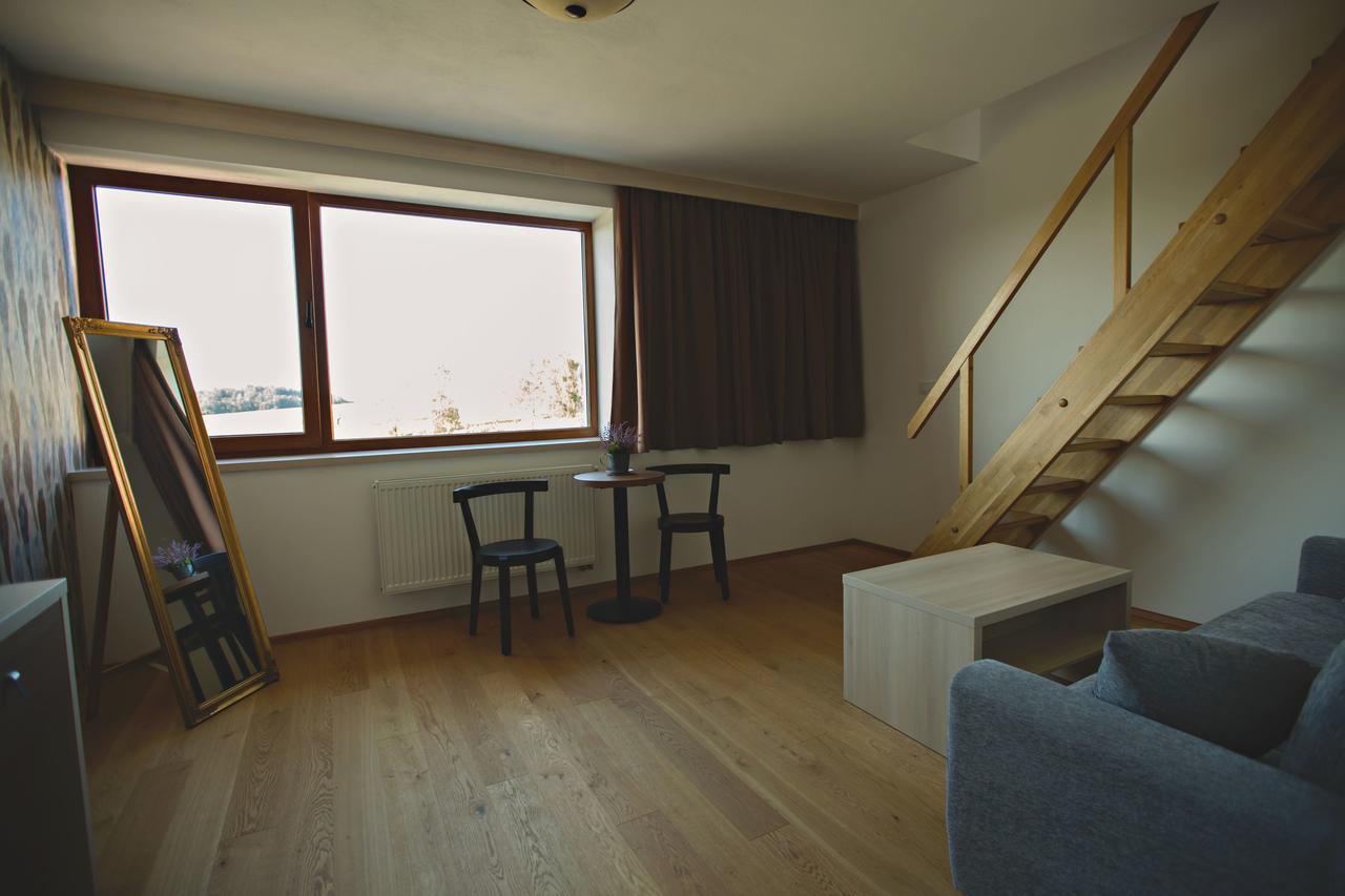 Statek Ceska Lipa Myslovice Hotel Klatovy Eksteriør billede