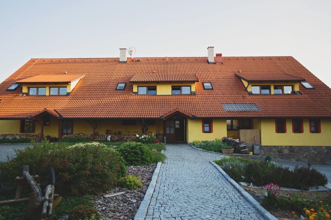 Statek Ceska Lipa Myslovice Hotel Klatovy Eksteriør billede